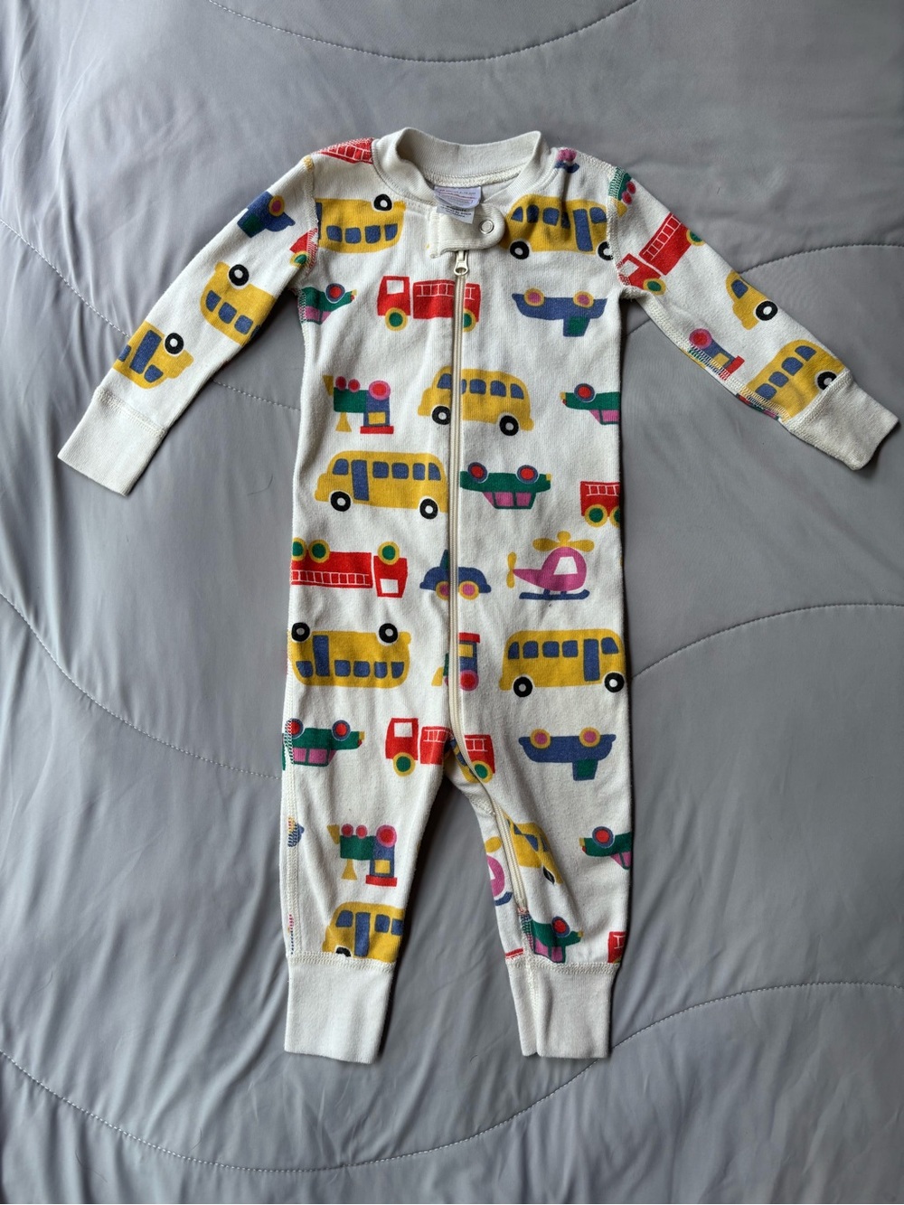 🎉bundle 3 or more items for 50% discount!🎉 Hanna andersson vehicle pajamas